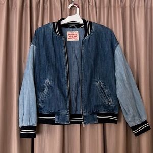Levi’s color-block bomber jacket